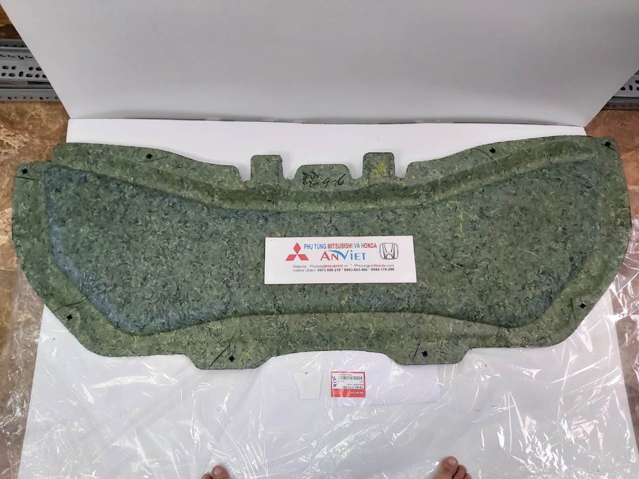 Chống nóng capo xe Honda HRV